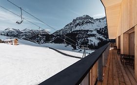 Burgi'S - Adults Only